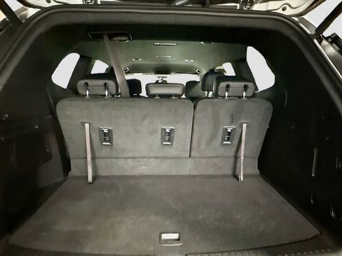 New 2025 GMC Acadia Elevation w/ Elevation Premium Package image 25