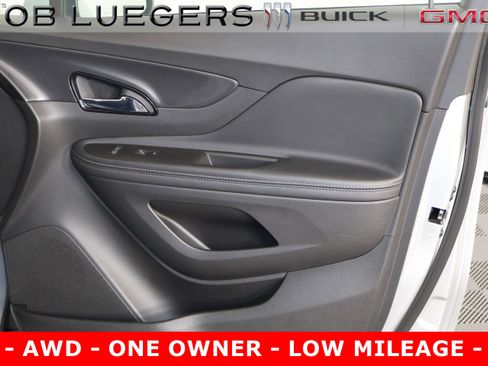 Certified 2021 Buick Encore Preferred w/ Safety Package II image 18