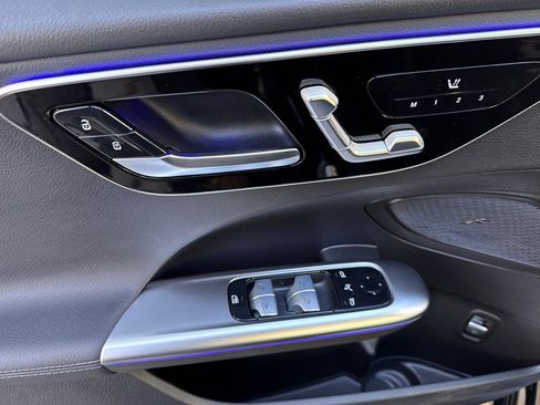 Used 2023 Mercedes-Benz C 300 C 300 image 24