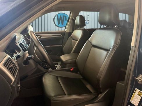 Used 2020 Volkswagen Atlas SE w/ Panoramic Sunroof Package AWD/4WD image 22