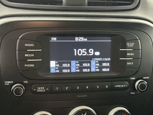 Used 2018 Kia Soul image 22