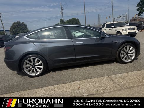 Used 2018 Tesla Model 3 Long Range RWD image 24