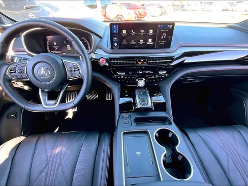 Used 2025 Acura MDX A-Spec image 13