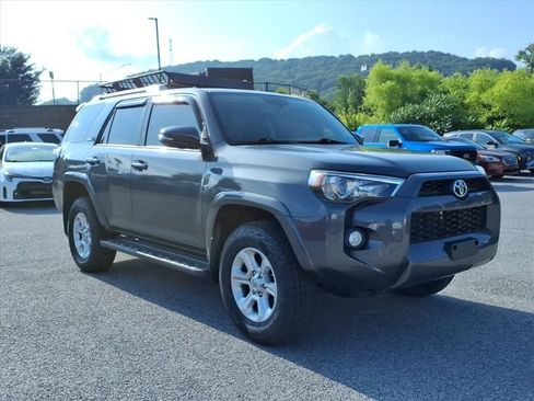 Used 2018 Toyota 4Runner SR5 Premium AWD/4WD image 14