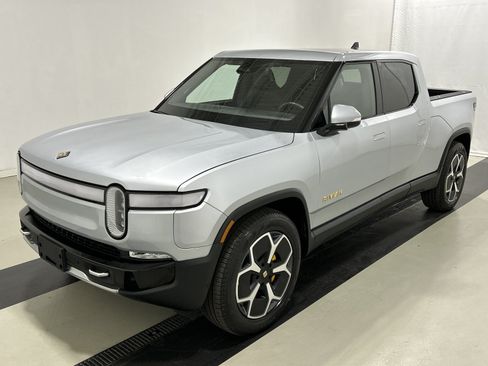 Used 2023 Rivian R1T Adventure AWD/4WD image 1