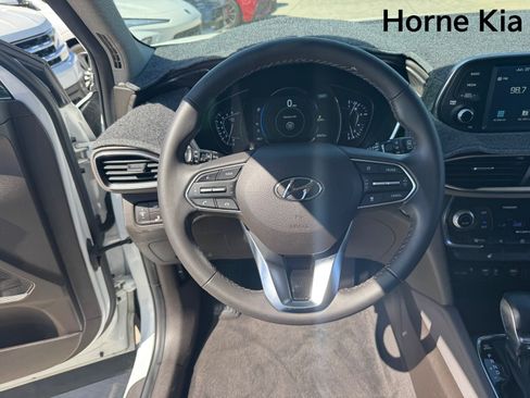 Used 2020 Hyundai Santa Fe SEL w/ Convenience + Premium Package FWD image 16