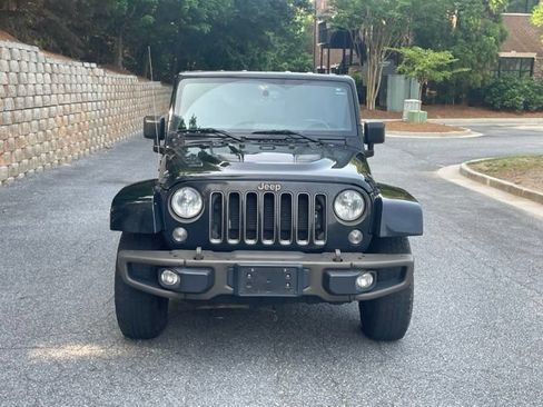 Used 2017 Jeep Wrangler Unlimited Sahara AWD/4WD image 2
