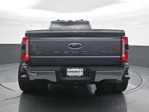 Certified 2023 Ford F350 Lariat w/ Lariat Ultimate Package AWD/4WD image 17