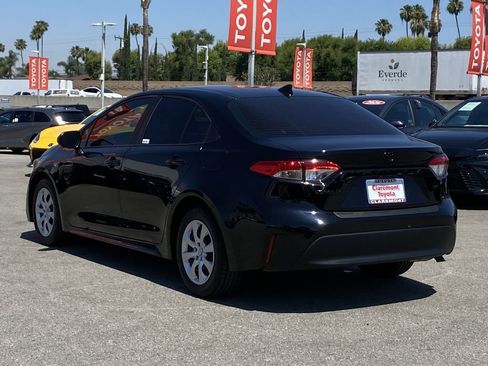 Certified 2025 Toyota Corolla LE FWD image 4