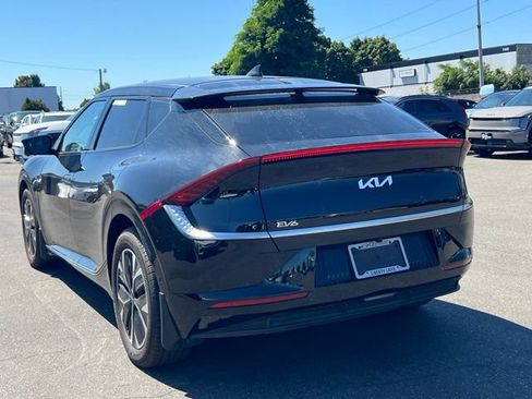 Certified 2024 Kia EV6 Wind w/ Wind Technology Package AWD/4WD image 11