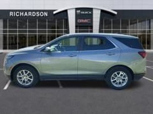 Used 2023 Chevrolet Equinox LT FWD image 5