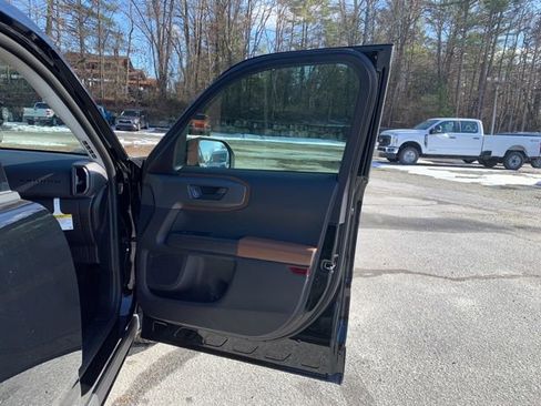 New 2025 Ford Bronco Sport Outer Banks w/ Outer Banks Tech Package+ image 13