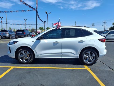 Used 2023 Ford Escape ST-Line w/ Tech Pack #1 AWD/4WD image 24