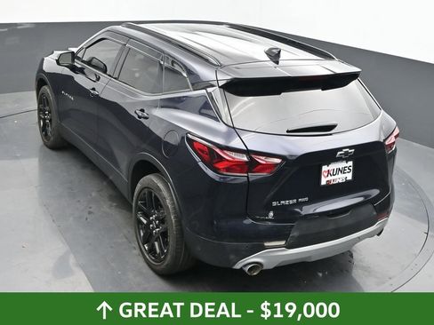 Used 2020 Chevrolet Blazer LT image 38