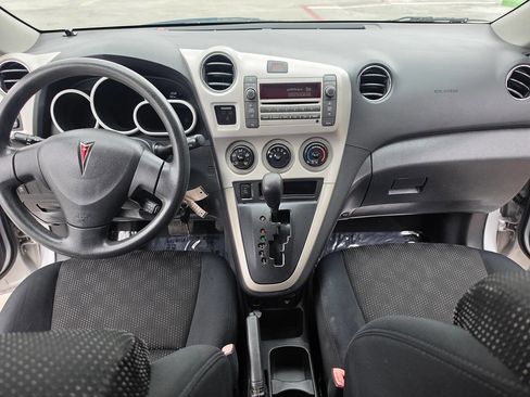 Used 2009 Pontiac Vibe w/ Preferred Package image 35