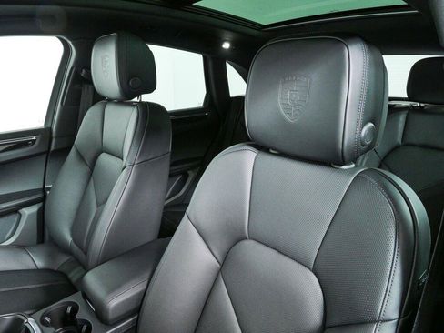 New 2026 Porsche Macan Turbo AWD/4WD image 5