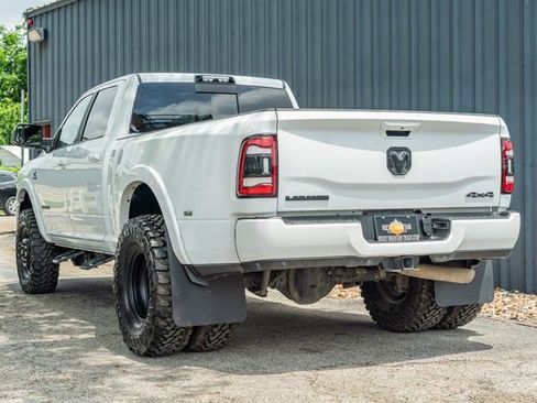 Used 2020 RAM 3500 Laramie w/ Night Edition AWD/4WD image 4