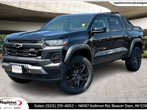New 2025 Chevrolet Colorado Trail Boss w/ Midnight Edition image 1