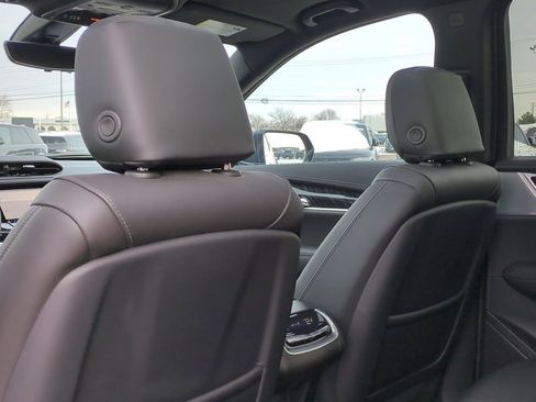 Certified 2024 Cadillac XT6 Premium Luxury w/ Technology Package image 15