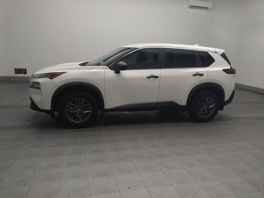 Used 2021 Nissan Rogue S FWD image 2