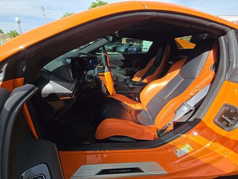 Used 2024 Chevrolet Corvette Stingray Convertible w/ Z51 Performance Package RWD image 7
