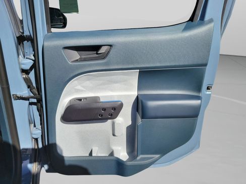 New 2025 Ford Maverick XLT w/ XLT Luxury Package image 25