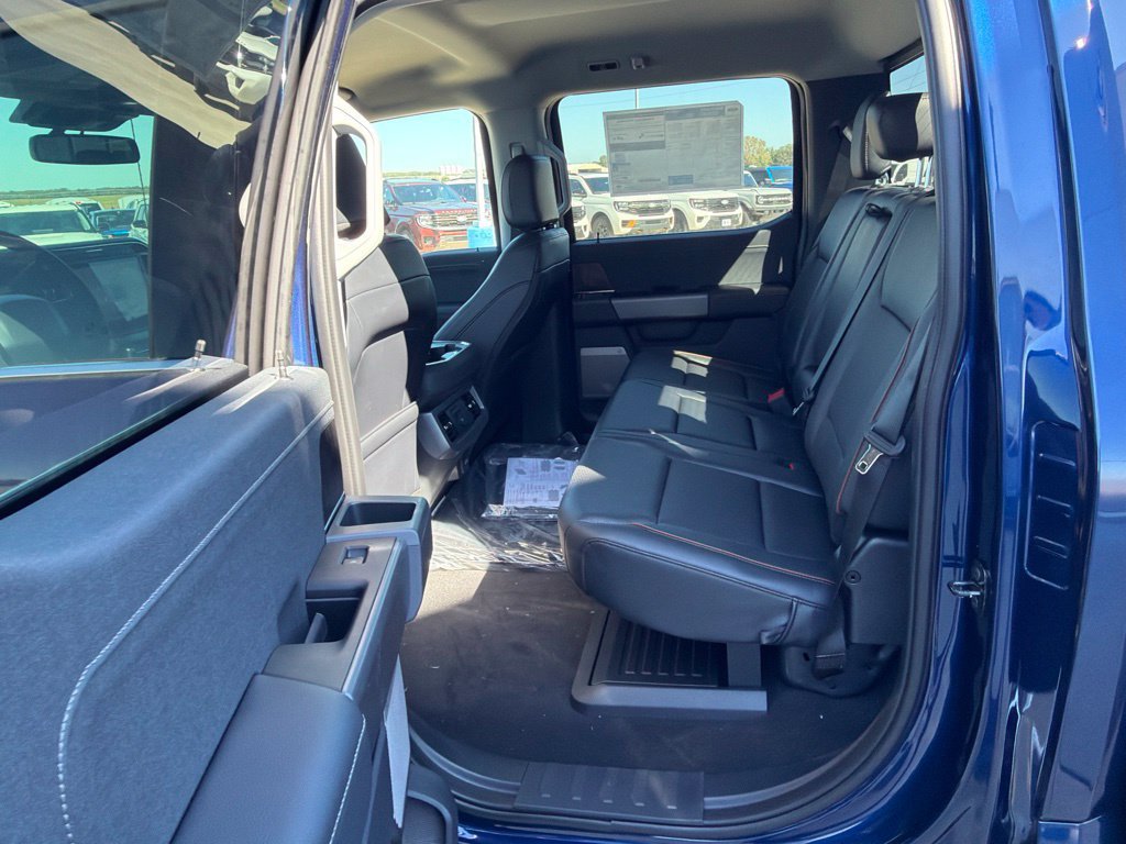 New 2027 Ford F350 Lariat w/ Lariat Premium Package AWD/4WD image 24
