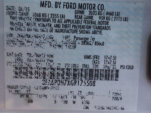Used 2016 Ford Fusion SE image 46