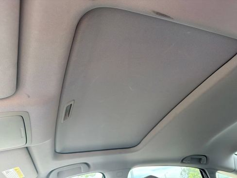 Used 2020 Honda Accord Touring image 41