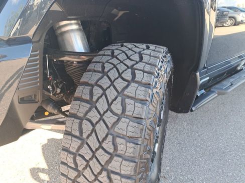 New 2025 GMC Hummer EV 3X w/ Extreme Off-Road Package image 43