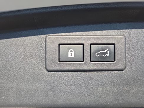 Used 2021 Subaru Outback Limited image 38