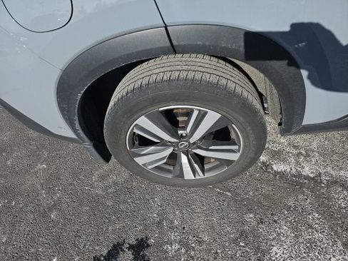 Certified 2023 Nissan Rogue SL w/ SL Premium Package image 10