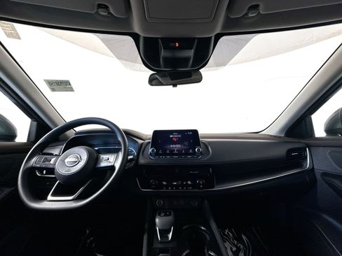 Used 2023 Nissan Rogue SV FWD image 22