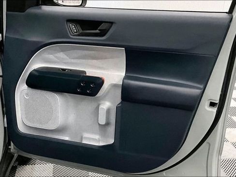 Used 2024 Ford Maverick XLT image 22