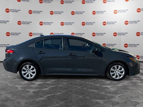 Used 2023 Toyota Corolla LE image 4