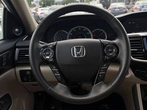 Used 2016 Honda Accord EX-L image 28