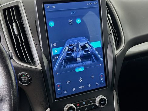 Used 2023 Ford Edge SEL image 23