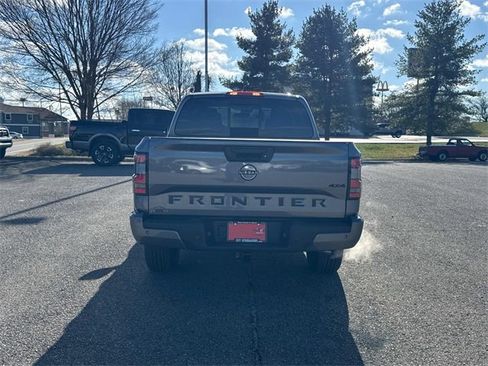 New 2026 Nissan Frontier SV image 5