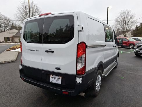 Used 2024 Ford Transit 250 w/ Exterior Upgrade Package image 5