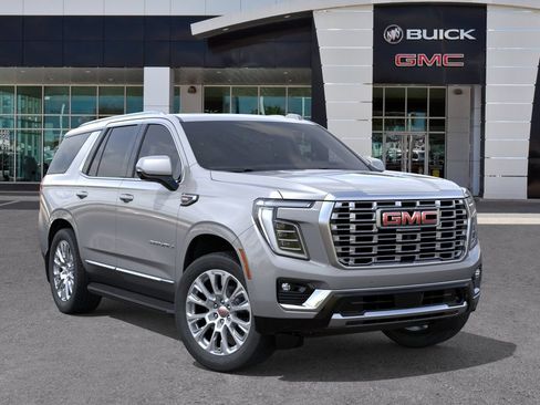 New 2026 GMC Yukon Denali w/ Advanced Technology Package AWD/4WD image 7