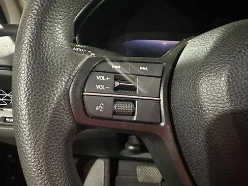 Used 2023 Honda Accord EX image 23