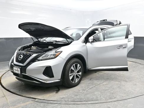 Used 2020 Nissan Murano SV image 41
