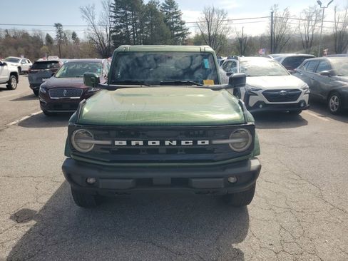 Used 2023 Ford Bronco Outer Banks image 3