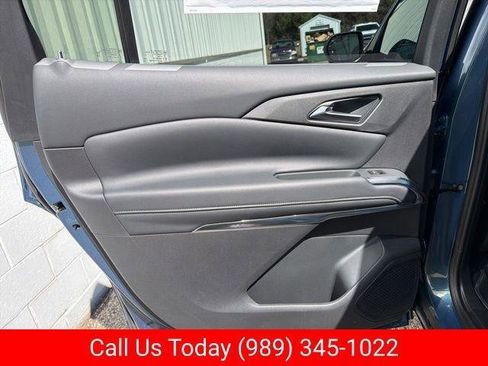 New 2026 Chevrolet Traverse LT w/ Driver Confidence Package FWD image 32