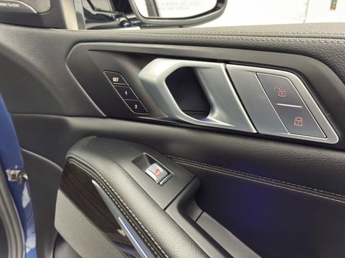 Used 2019 BMW X7 xDrive50i w/ Premium Package image 58