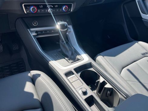 New 2025 Audi Q3 2.0T Premium image 18