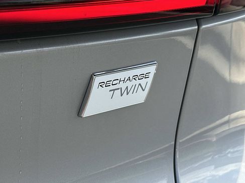 Certified 2023 Volvo C40 P8 Recharge Ultimate image 28