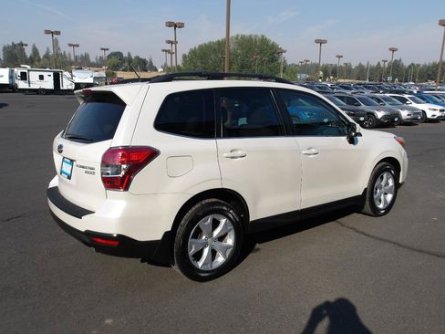 Used 2014 Subaru Forester 2.5i Limited AWD/4WD image 5