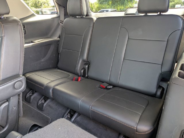 Used 2019 Chevrolet Traverse LT FWD image 36