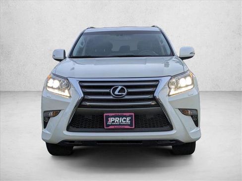 Used 2016 Lexus GX 460 image 2